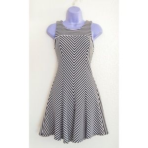 Potter's Pot Chevron/Herringbone Dress, Medium